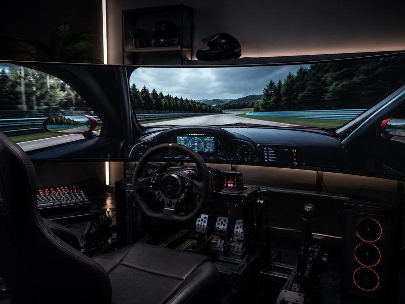 LG UltraGear 45GR75DC 45-inch curved super-ultrawide gaming monitor